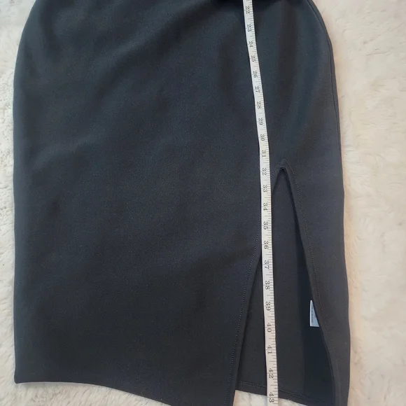 Chic One-Shoulder Black Ruffle Bodycon Dress - Picture 6 of 12